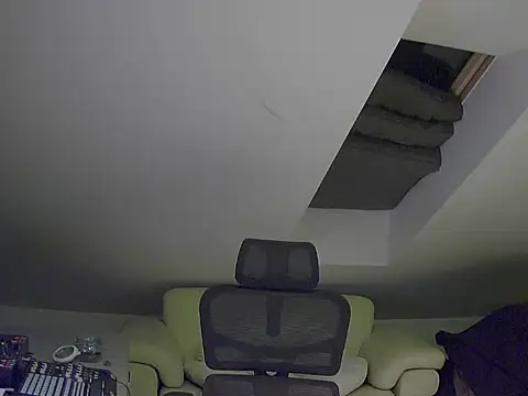 Snapshot of gryzoon chatting on October 2025 10:00:02 PM gryzoon online show from October 2025 10:00:02 PM