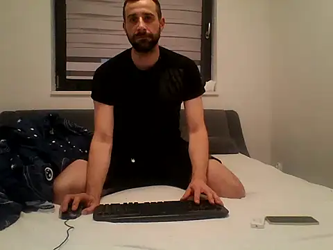 gryzoon online show from December 2025 07:25:01 AM