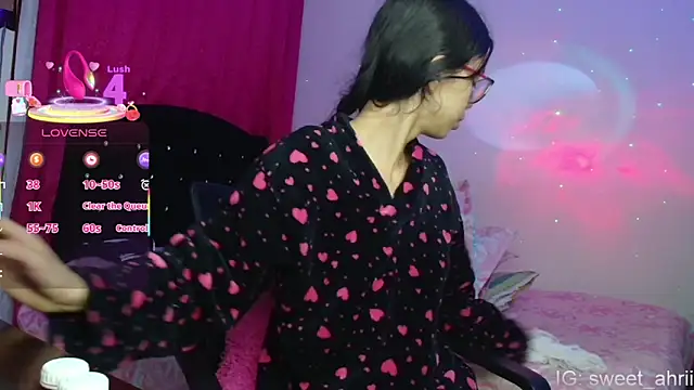 AhriSweet  online show from February 2026 01:18:01 PM