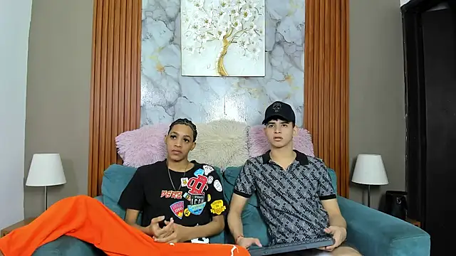Snapshot of KING_OFF_BOYS chatting on April 2026 01:24:01 PM KING OFF BOYS online show from April 2026 01:24:01 PM