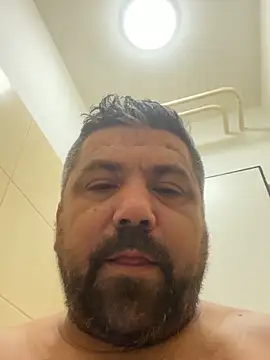 Alexander18edd online show from October 2025 11:32:02 AM