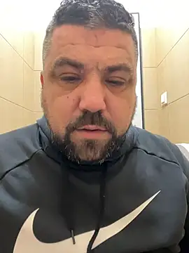 Alexander18edd online show from February 2026 06:39:02 AM