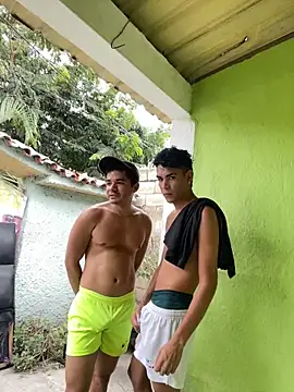 Snapshot of twinks_28 chatting on February 2026 07:03:02 PM twinks 28 online show from February 2026 07:03:02 PM