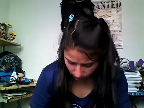 Snapshot of Escarcha-blue chatting on March 2025 03:59:01 PM Escarcha-blue online show from March 2025 03:59:01 PM