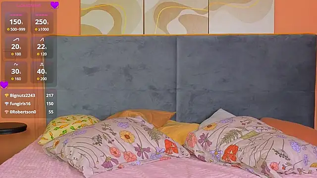 Snapshot of Eva_Starlight chatting on September 2025 02:49:02 AM Eva Starlight online show from September 2025 02:49:02 AM