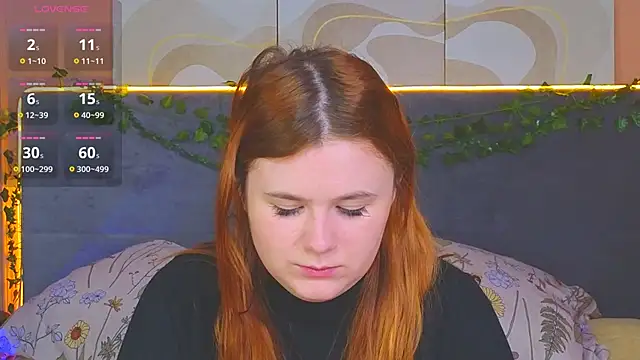 Snapshot of Eva_Starlight chatting on November 2025 04:26:02 AM Eva Starlight online show from November 2025 04:26:02 AM