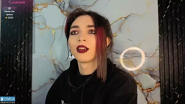 MaeveKuro online show from November 2025 03:38:02 AM