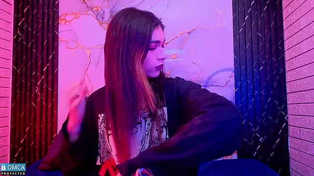 MaeveKuro online show from March 2026 03:03:02 AM