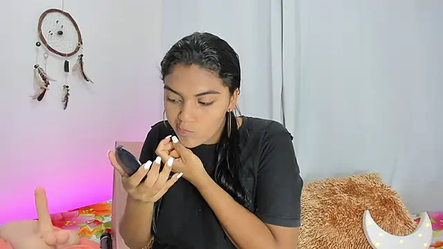 Melodymoore  online show from April 2026 08:23:01 PM