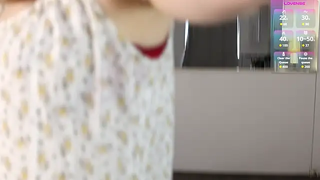 MiaM00 online show from July 2026 02:30:01 PM