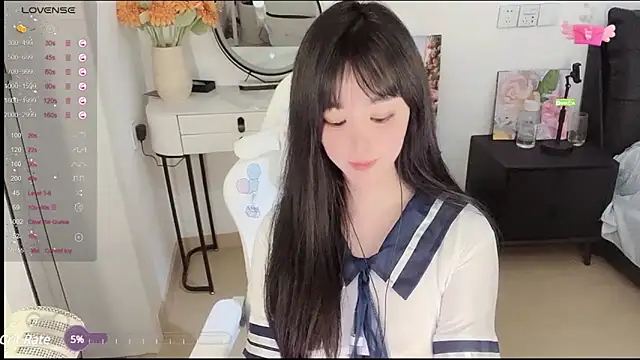 Milla-z online show from March 2025 11:53:01 AM