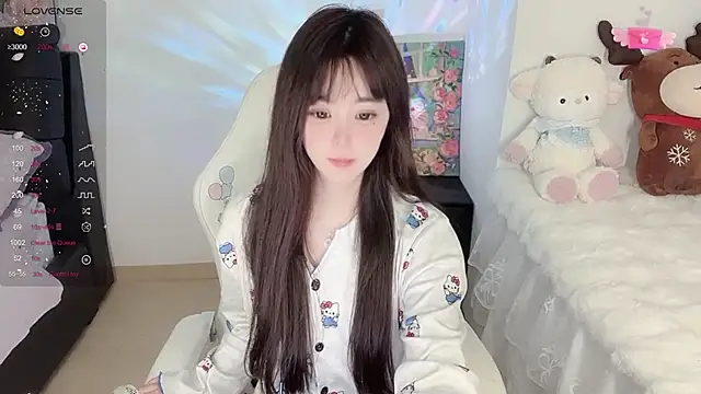 Milla-z online show from October 2025 04:04:02 PM