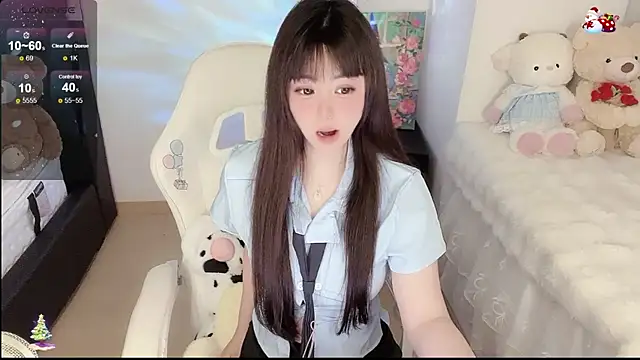 Milla-z online show from April 2026 06:44:01 AM