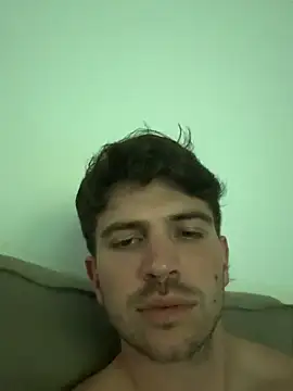 Snapshot of shuki0101 chatting on February 2026 04:46:01 AM shuki0101 online show from February 2026 04:46:01 AM