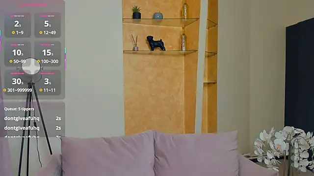 EdinaCordner online show from October 2025 11:40:01 AM