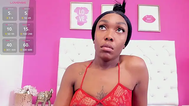 Snapshot of RitaGibsonn chatting on November 2025 07:36:02 PM RitaGibsonn online show from November 2025 07:36:02 PM