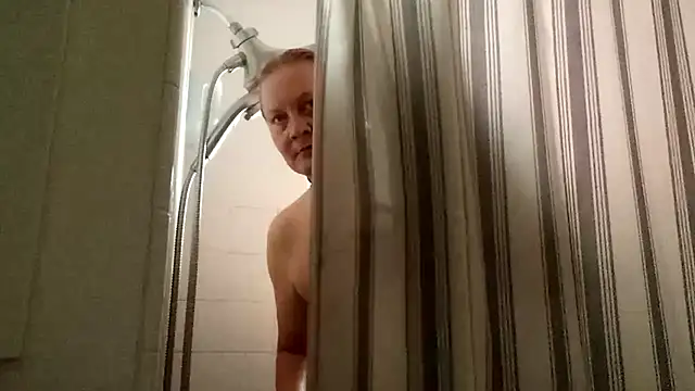 wetnwildforyou online show from September 2025 06:08:01 PM