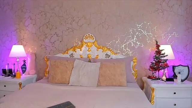 ScarlettWallace online show from December 2025 08:28:02 PM