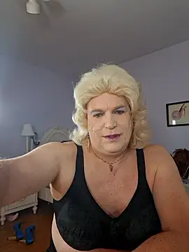 Snapshot of Victoriatv1 chatting on January 2026 06:57:01 PM Victoriatv1 online show from January 2026 06:57:01 PM