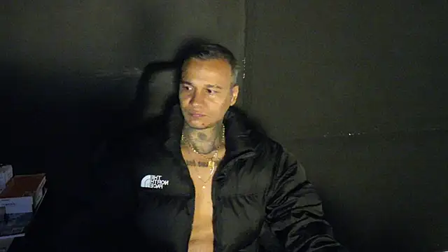 Snapshot of damian_c12 chatting on March 2026 04:44:02 PM damian c12 online show from March 2026 04:44:02 PM