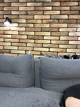 nemesidaM online show from March 2025 12:24:01 PM