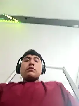 crisssalazar online show from March 2025 01:10:02 PM