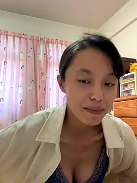 ladypaggy online show from December 2025 05:56:02 AM