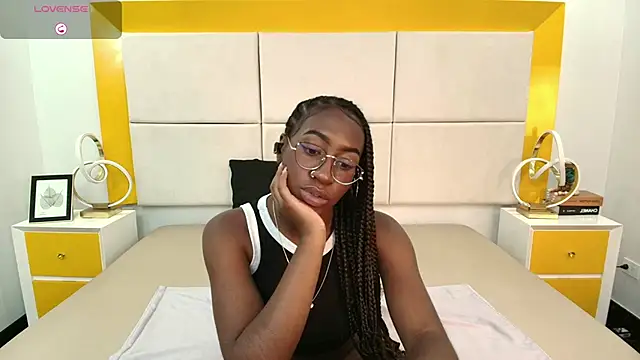Qeen blackk online show from September 2025 08:36:01 PM