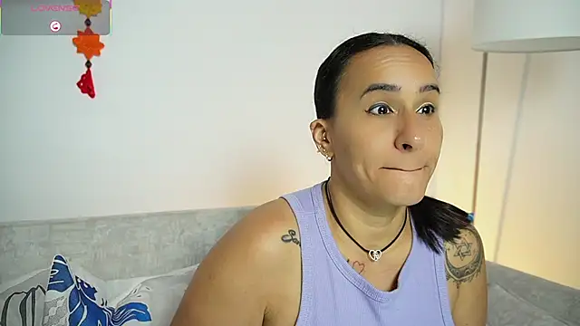 Sara Charmy online show from February 2026 11:22:02 AM