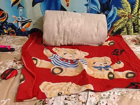 Snapshot of ChocolateClit chatting on October 2025 04:37:01 PM ChocolateClit online show from October 2025 04:37:01 PM