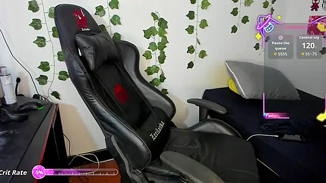 Noah milleer online show from October 2025 10:03:02 PM