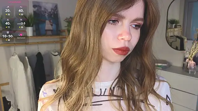 Snapshot of AmityDilley chatting on March 2025 04:01:01 AM AmityDilley online show from March 2025 04:01:01 AM