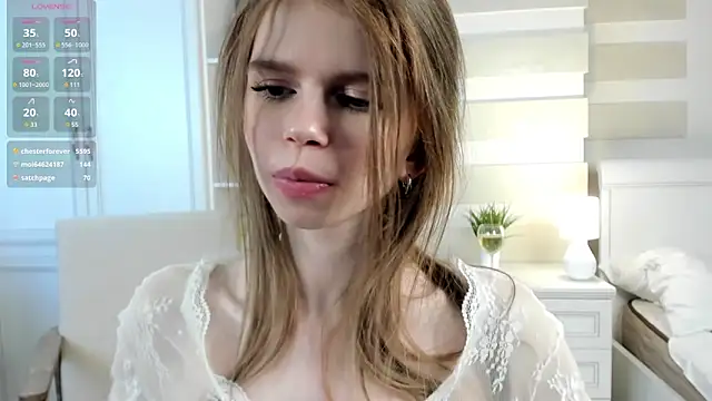 Snapshot of AmityDilley chatting on March 2025 09:49:02 AM AmityDilley online show from March 2025 09:49:02 AM