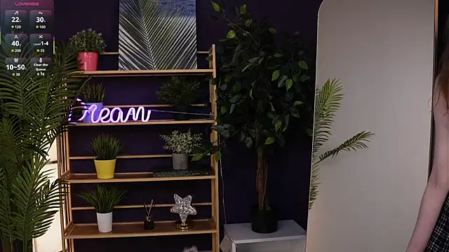 Snapshot of AmityDilley chatting on September 2025 01:22:02 PM AmityDilley online show from September 2025 01:22:02 PM