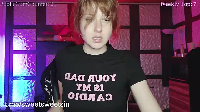 SweetSeraphine online show from April 2026 05:04:02 PM