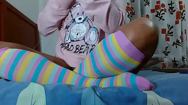 Snapshot of FresitaSquirt24 chatting on December 2025 12:48:01 AM FresitaSquirt24 online show from December 2025 12:48:01 AM