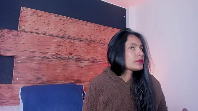 Fernanda liie  online show from July 2026 12:23:01 PM