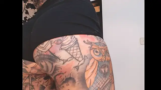 Sara Valkyri online show from March 2025 12:10:02 AM