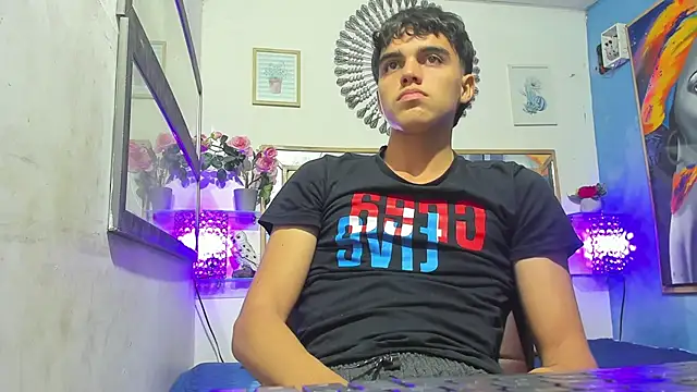 heiker  online show from March 2025 03:09:02 AM