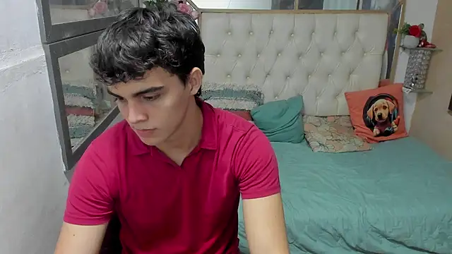 heiker  online show from October 2025 03:50:01 AM