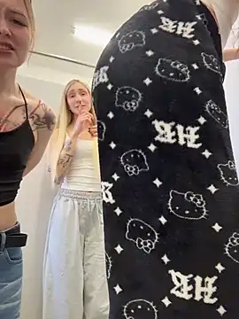 melicious  online show from April 2026 06:33:01 AM