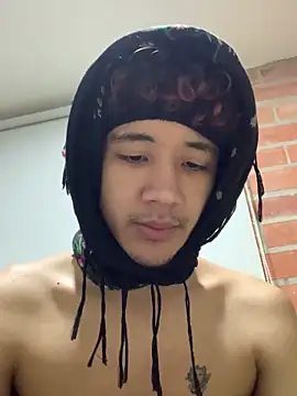 chillcol online show from March 2025 10:38:01 AM