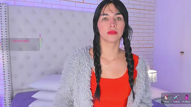 Snapshot of Emilly_wilson_ chatting on October 2025 01:04:02 PM Emilly wilson online show from October 2025 01:04:02 PM