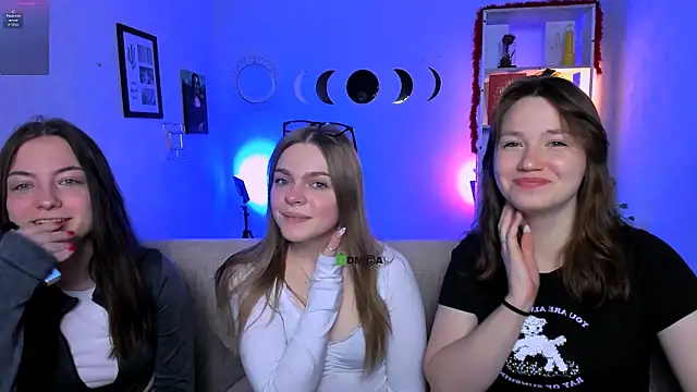 helli belli online show from April 2026 07:30:02 PM