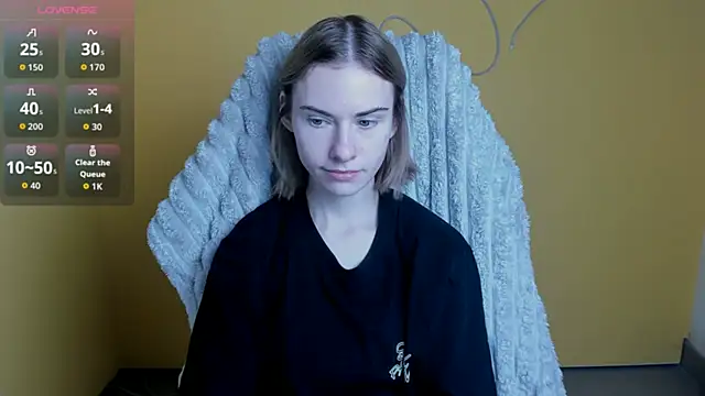 Fiona Night online show from December 2025 06:19:02 AM