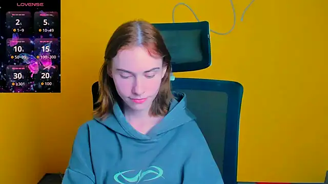 Fiona Night online show from April 2026 11:33:01 AM