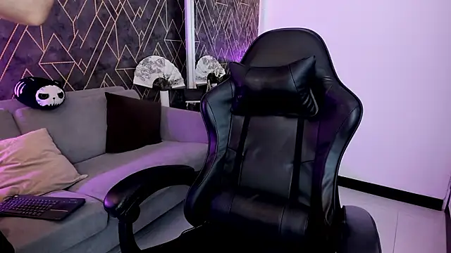 Tahara Romanov online show from January 2026 02:33:02 PM