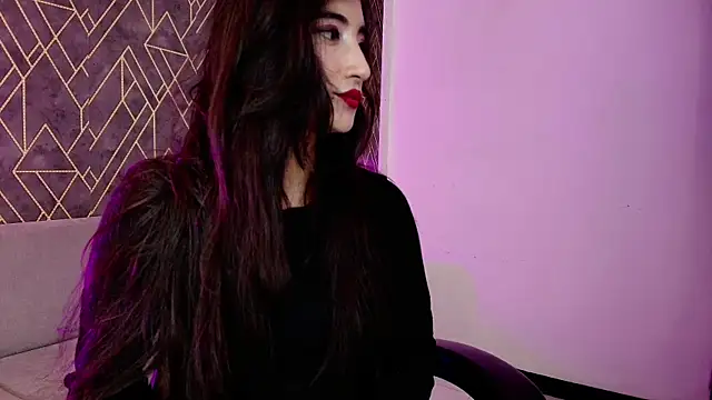 Tahara Romanov online show from April 2026 04:41:02 PM