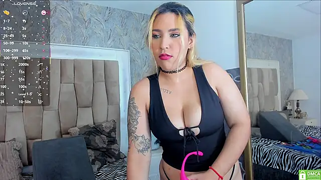naughty fox girl online show from April 2026 10:40:02 PM