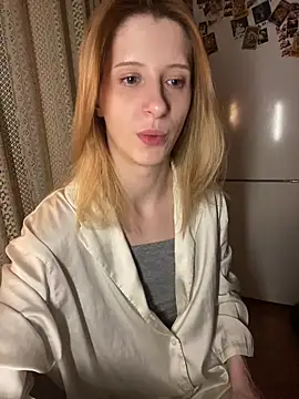 amorearte m online show from March 2026 11:18:01 PM